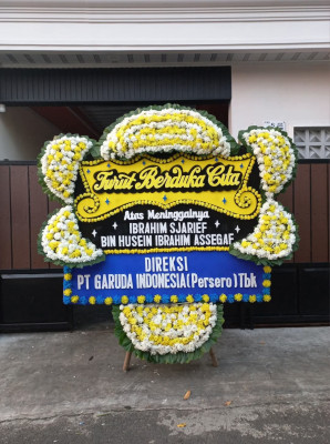 Papan Bunga Duka di Mare Kofo