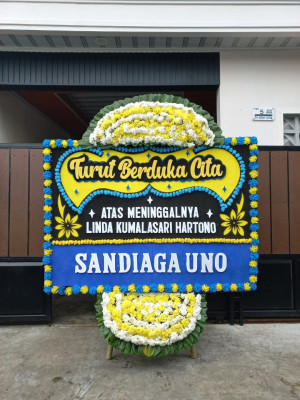 Papan Bunga Duka di Mare Kofo